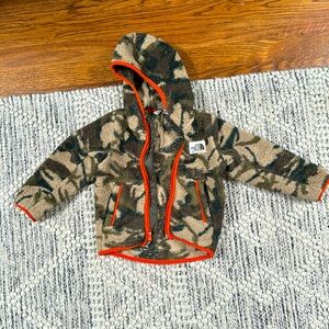 North Face toddler campshire hoodie 2T